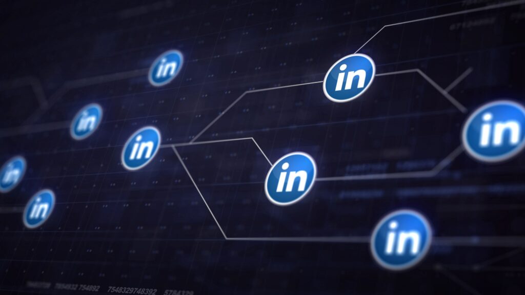 Ícones do LinkedIn sobre fundo preto. Imagem: Magnific.